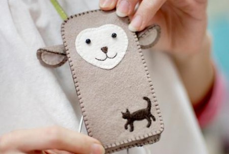 Funda de móvil que se abre para la izquierda. Petición de anónimo pape